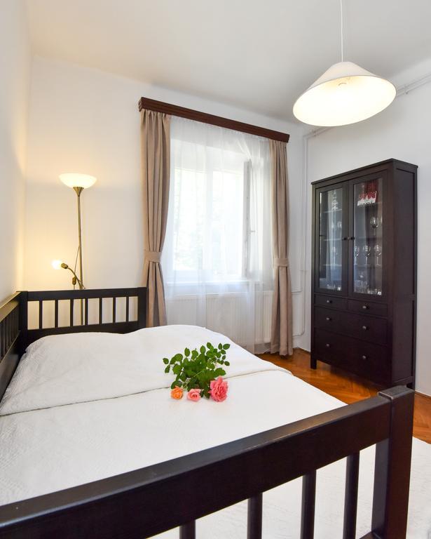 Grape&Wine Guesthouse Eger Exterior photo